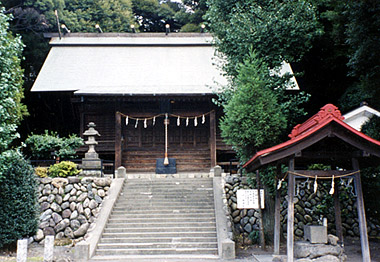 千 ヶ 瀬 神社